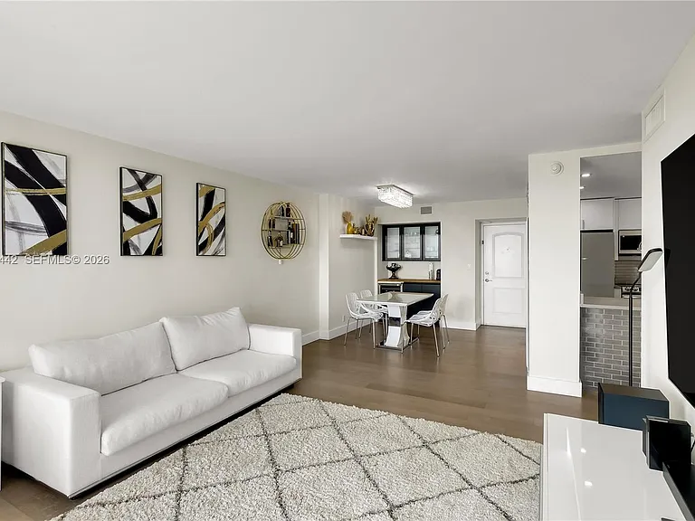 100 Bayview Dr #1008 — Photo 15