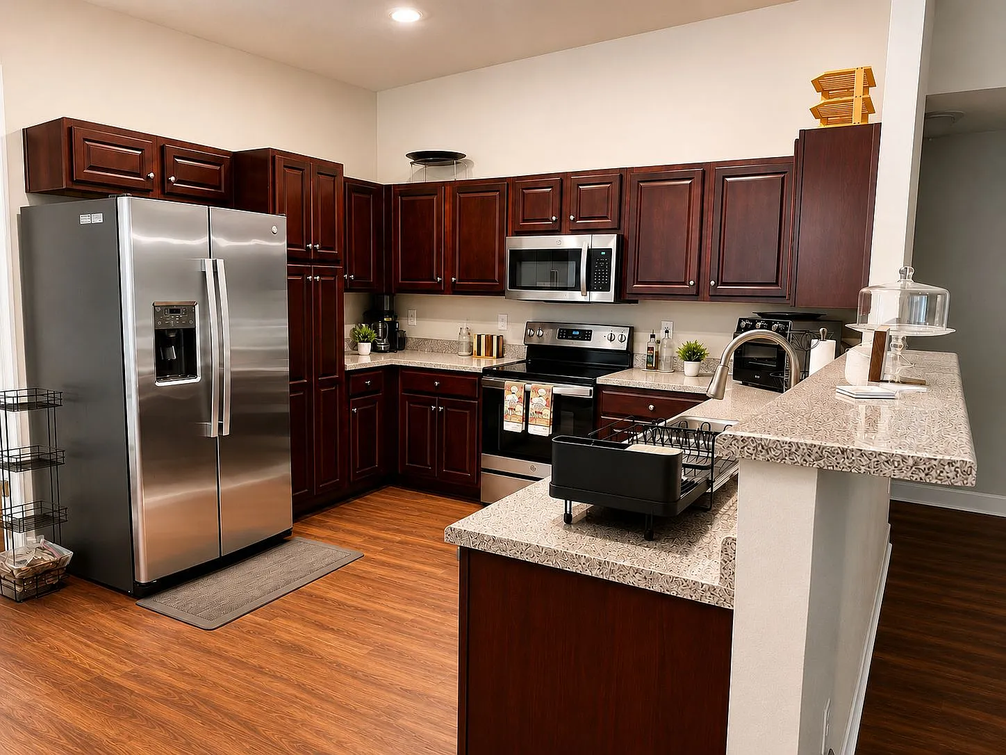 2 bed, $850 — Photo 2