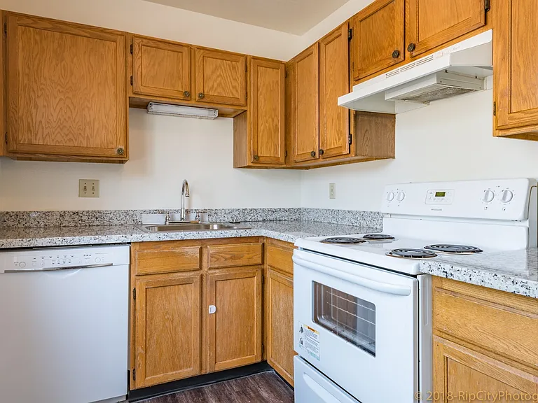 3421-3439 SW 125th Ave — Photo 5