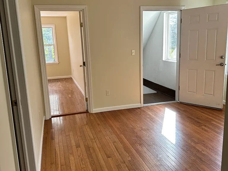 131 Mill St #2 — Photo 4