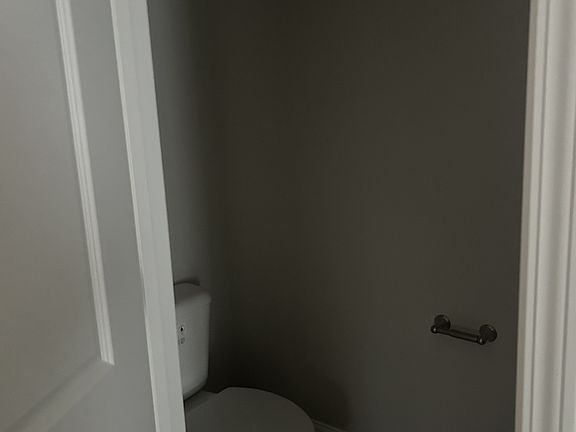 2nd image of 883 Danish Dr #1