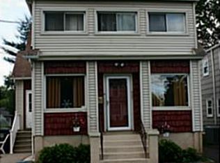 427 Hyatt St, Avenel, NJ 07001