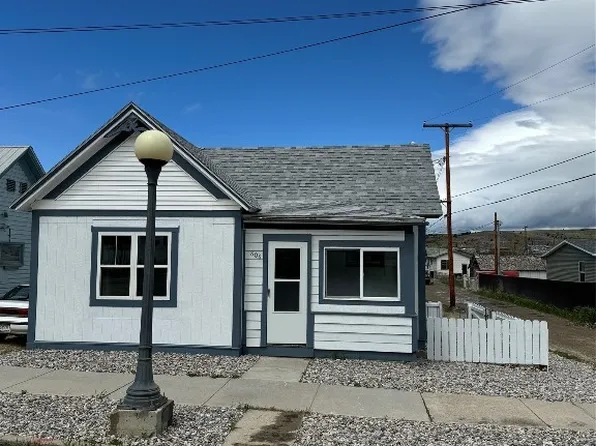 808 E 7th St, Anaconda, MT 59711