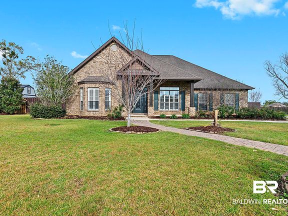 3rd image of 23972 Tullamore Dr