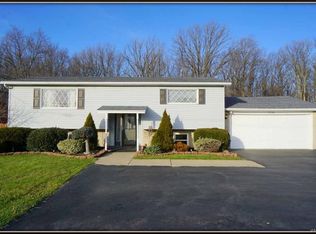 6700 Grauer Rd, Niagara Falls, NY 14305