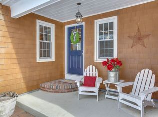 25 Brentwood Rd, Chelmsford, MA 01824