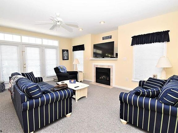 4th image of 1501 Asbury Ave APT 1