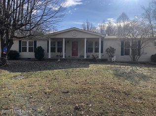 2015 Duggin Switch Rd, Vine Grove, KY 40175