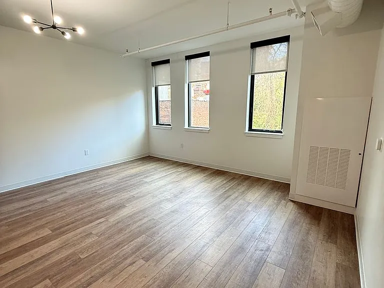 1709 FIFTH AVE — Photo 31