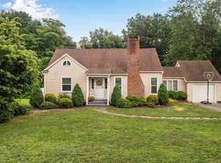 163 Senator Ave, Agawam, MA 01001