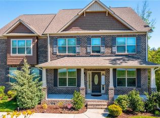 1329 Trafalgar Dr, High Point, NC 27262