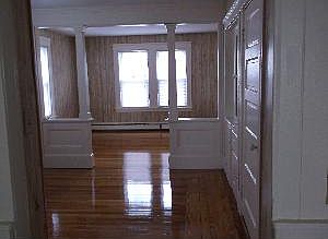 3rd image of 219 Crawford St