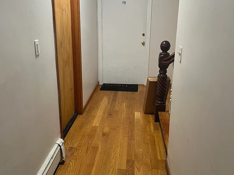 150 Brown St #1L — Photo 5
