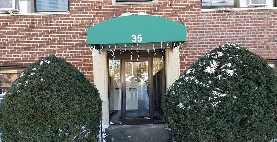 1st image of 35 Shady Glen Ct APT 4H