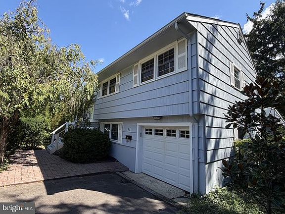 2nd image of 23 Randall Rd