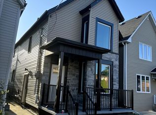 45 Leeming St W #BASEMENT, Hamilton, ON L8L 5T4