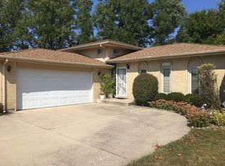 4838 Kimberly Ct, Oak Forest, IL 60452