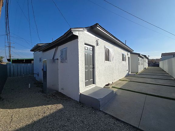 3rd image of 1547 W 82nd St #821549