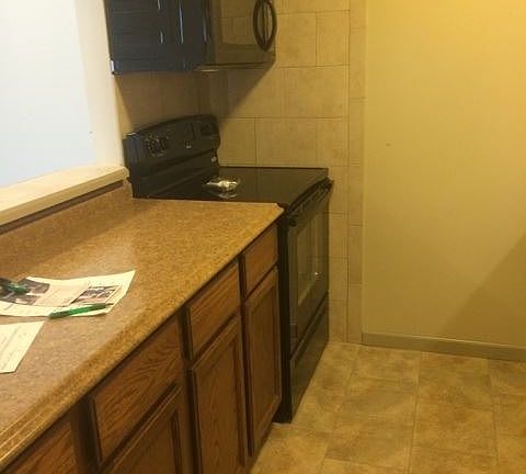 5th image of 2408 Alabama St APT D12
