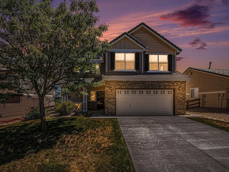 4230 Beautiful Cir — Photo 2