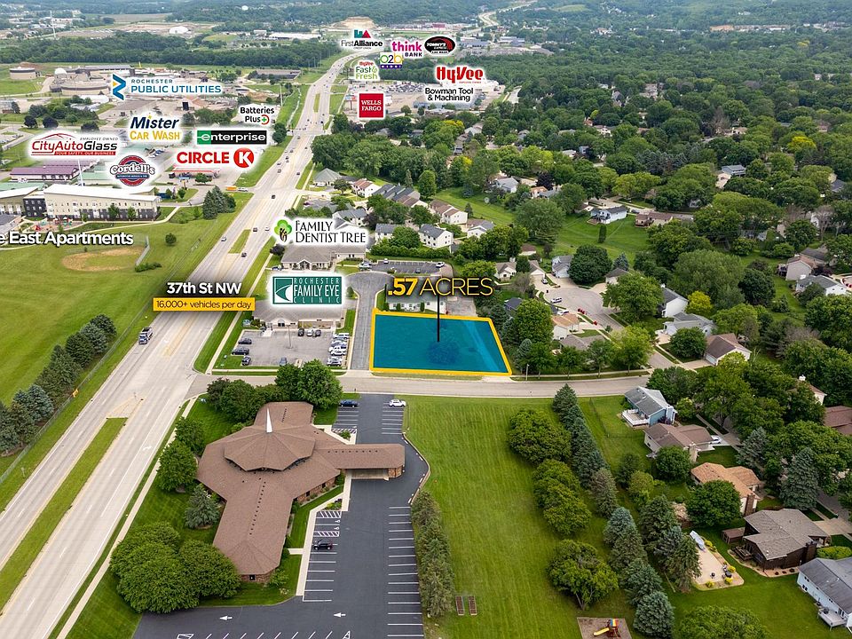 2nd image of 1022 Bel Air Lane Nw