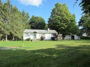 5 Chestnut Ridge Rd, Queensbury, NY 12804