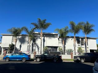 5131 De Longpre Ave APT 4, Los Angeles, CA 90027