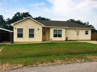 108 W Castlelake Dr, Marble Falls, TX 78654