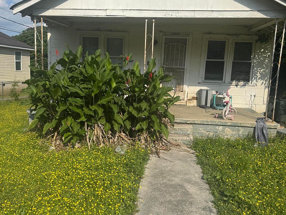 1st image of 2707 Dodson Ave
