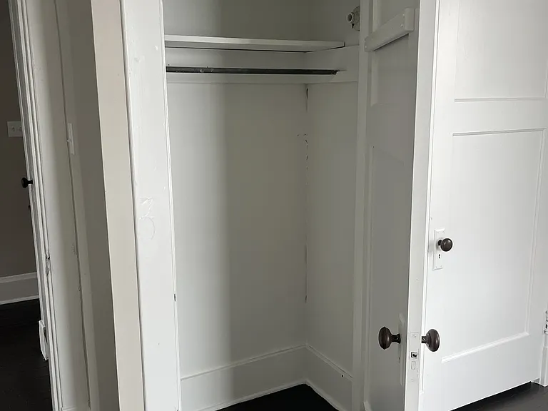136 Westminster Ave #2 — Photo 13