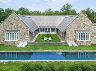 145 Old Farm Rd, Bedminster, NJ 07921