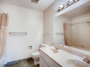 10447 E Weaver Cir, Englewood, CO 80111