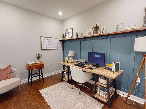 5th image of 3000 Vintage Green Ln #3201