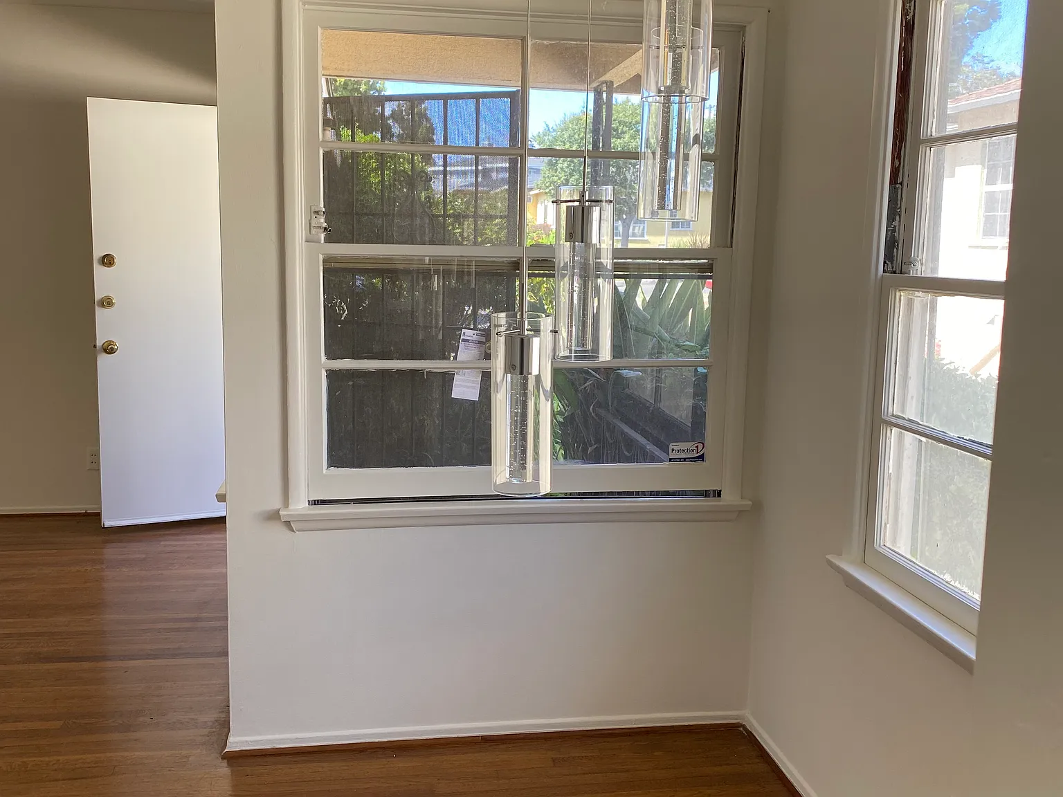 2 bed, 1000 sqft, $2,300 — Photo 3