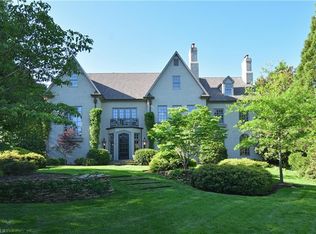 9 Clubview Ct, Greensboro, NC 27410