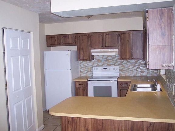 3rd image of 707 Falkirk Ave
