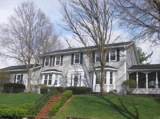 12150 Bent Brook Rd, Saint Louis, MO 63122