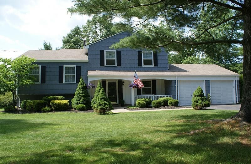 Welcome to 800 Old York Rd.
