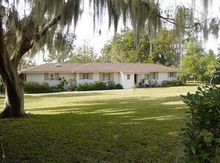 10550 SE 146th Terrace Rd, Ocklawaha, FL 32179