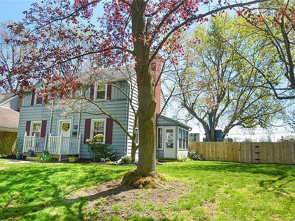 5th image of 137 Biltmore Dr