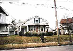1st image of 319-19 1st St E
