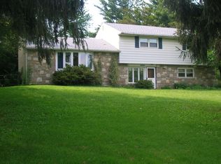 1323 Harris Rd, Dresher, PA 19025
