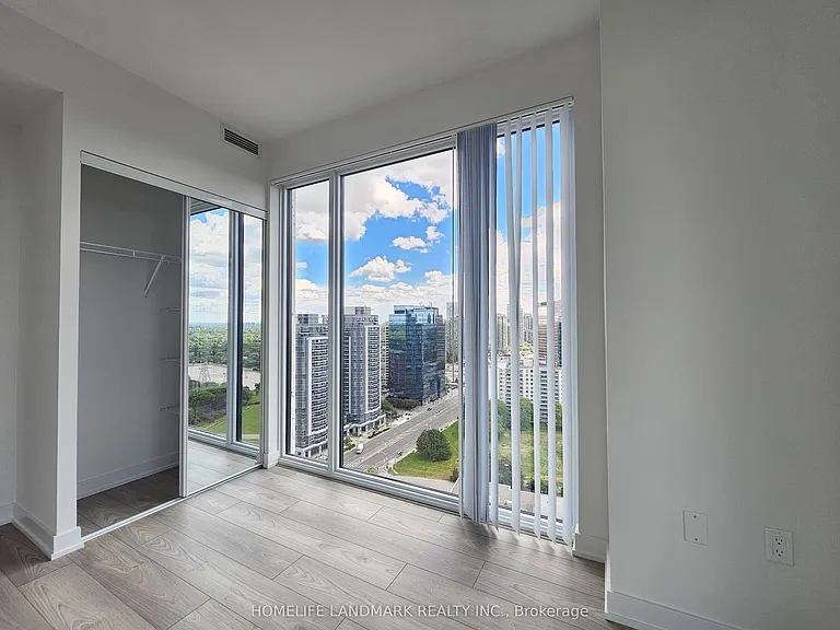 5858 Yonge St #2323 — Photo 6