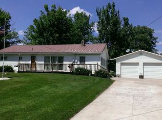 407 New Baltimore Rd, Manns Choice, PA 15550