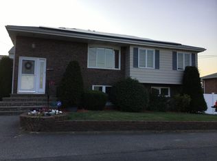 90 Newman St, Revere, MA 02151