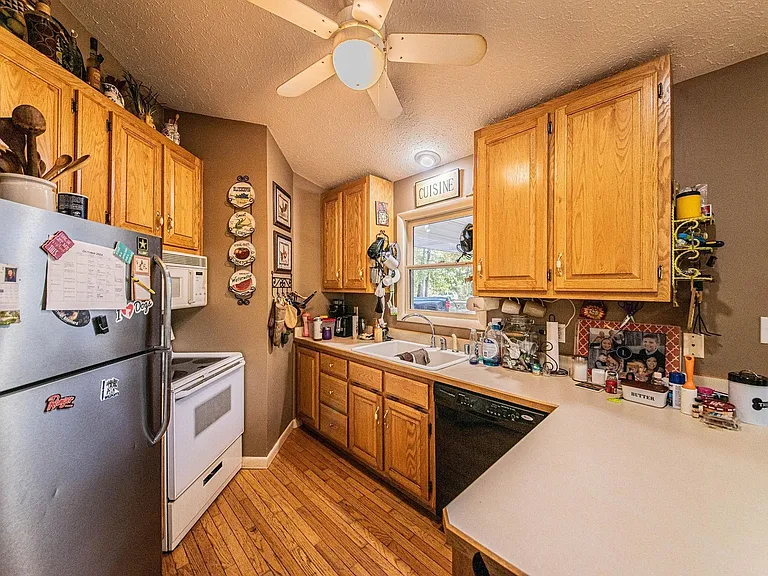 255 Paddle Wheel Rd — Photo 8