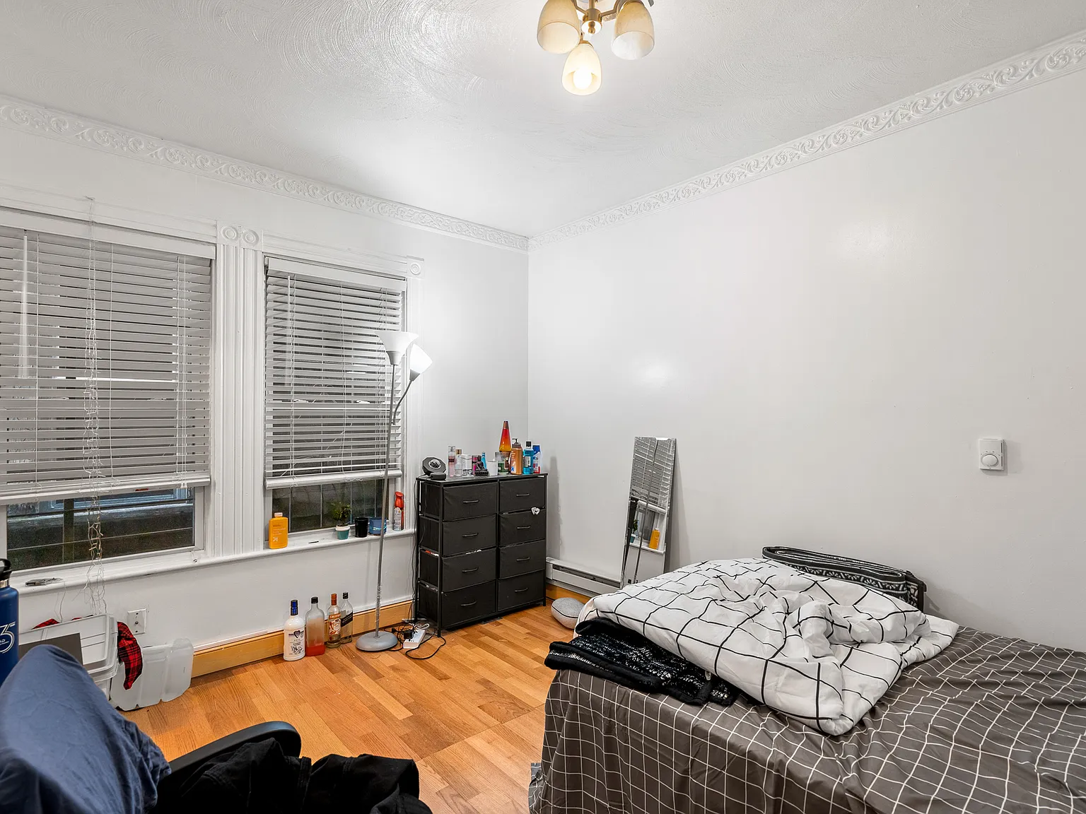 4 bed, 1500 sqft, $6,200 — Photo 4