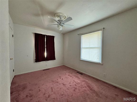 4th image of 322 Jackson Ave