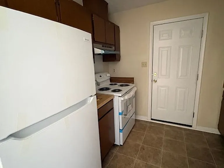 3820 John Marshall Rd — Photo 10