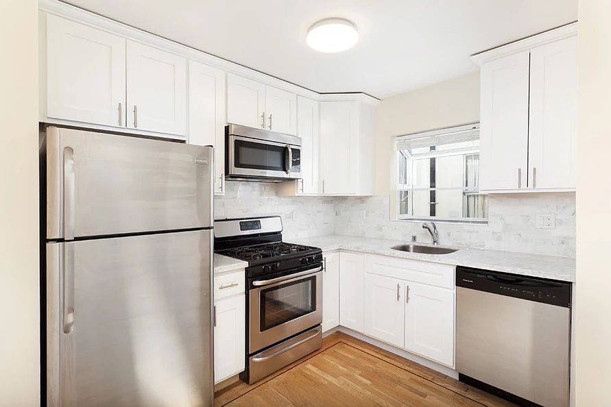 1st image of 4828 Mission St APT 3